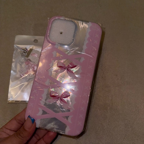 iPhone Case 13 Pro Max - Picture 3 of 3